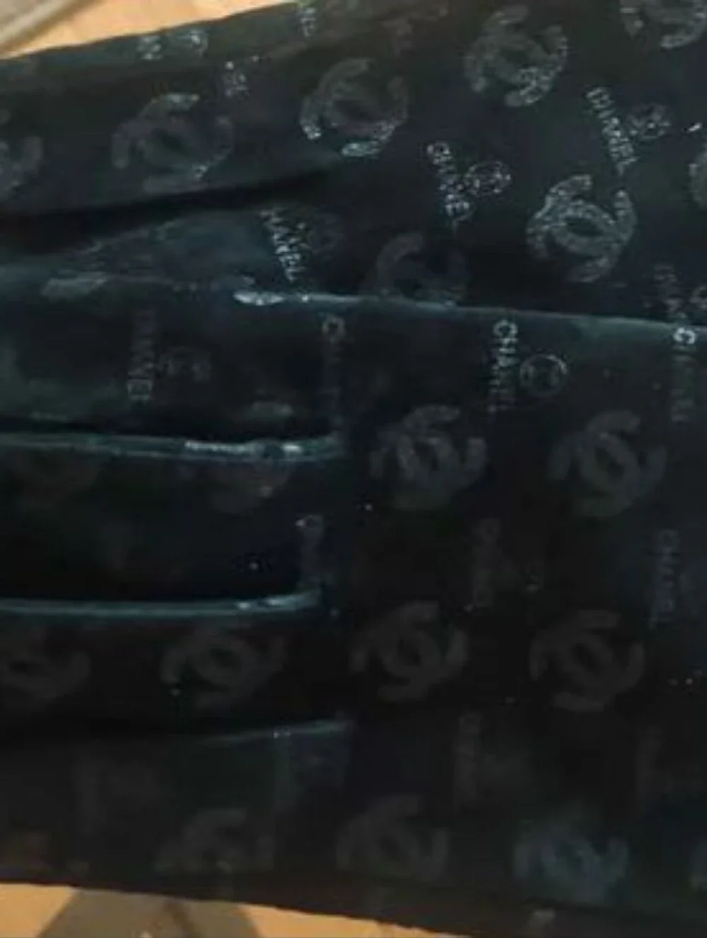 Black Logo Pattern Gloves